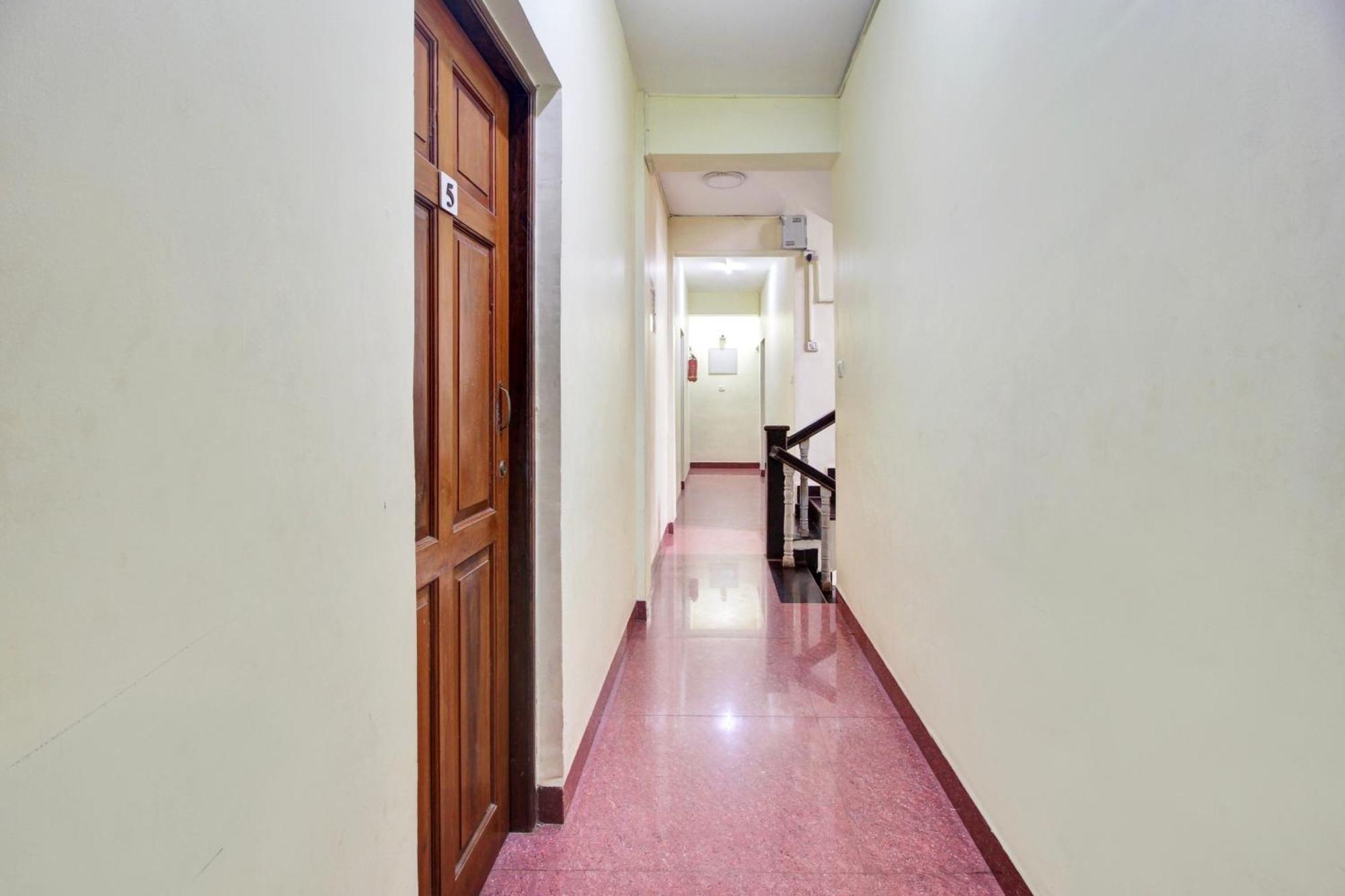Hotel O Ferns Guest House كالانغيُت المظهر الخارجي الصورة